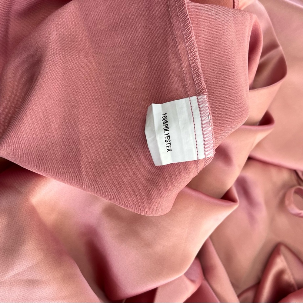 Elegant Pink Satin Dress - Picture 8 of 10